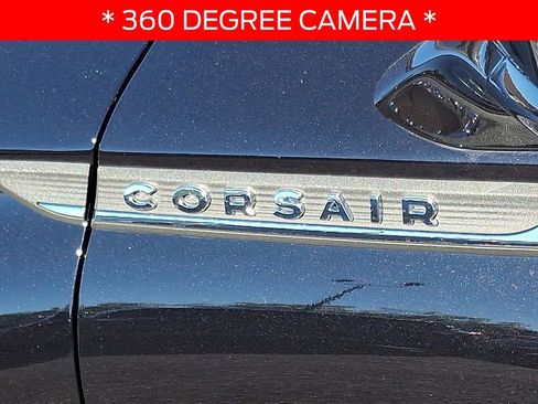 Used 2025 Lincoln Corsair AWD w/ Equipment Group 101A image 30