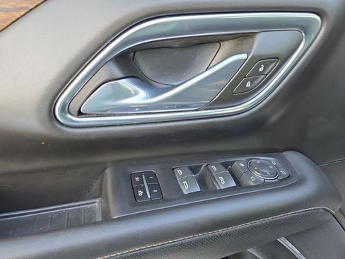 Used 2024 Chevrolet Tahoe Premier image 14