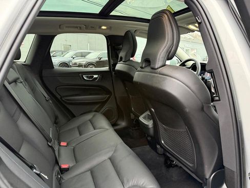Certified 2023 Volvo XC60 B5 Plus image 11