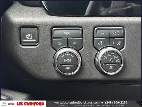 Used 2025 GMC Sierra 1500 Elevation w/ Elevation Premium Package AWD/4WD image 26