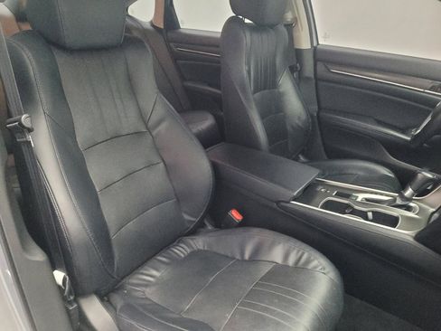 Used 2018 Honda Accord EX-L image 21