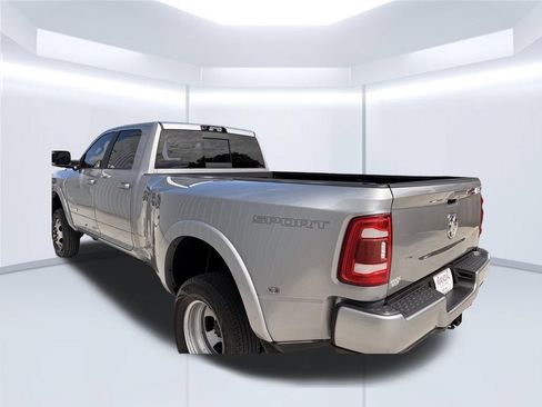 Used 2021 RAM 3500 Laramie w/ Safety Group B AWD/4WD image 9