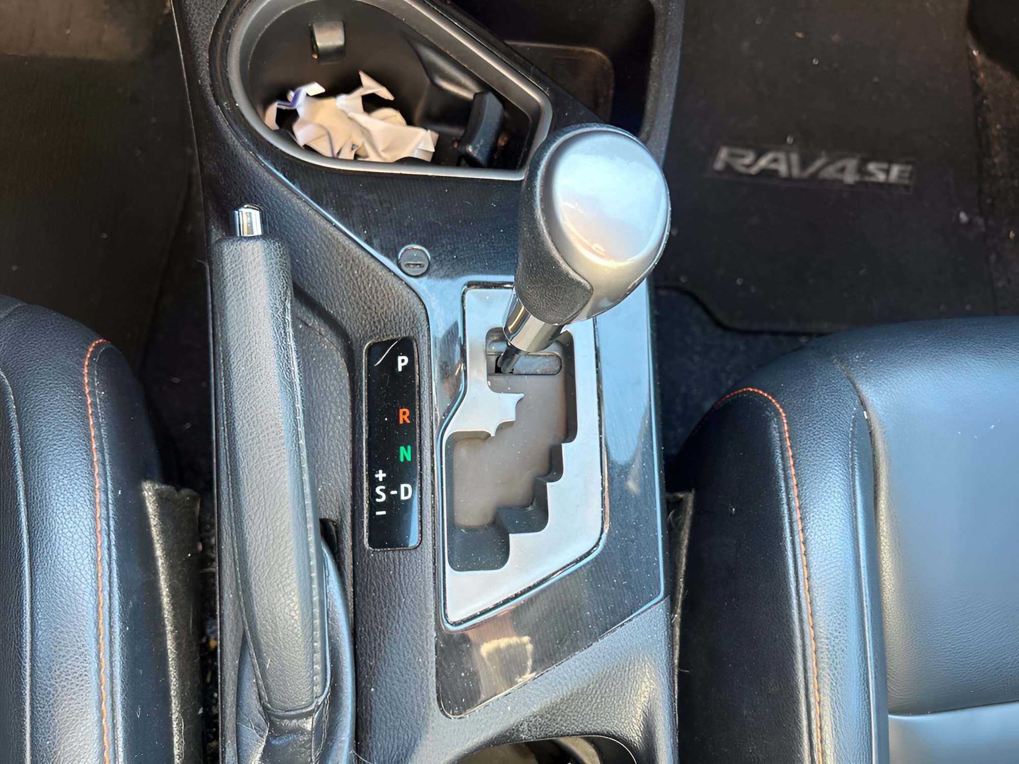 Used 2016 Toyota RAV4 SE AWD/4WD image 29
