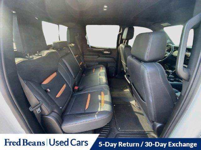 Used 2024 GMC Sierra 1500 AT4 w/ Technology Package AWD/4WD image 34