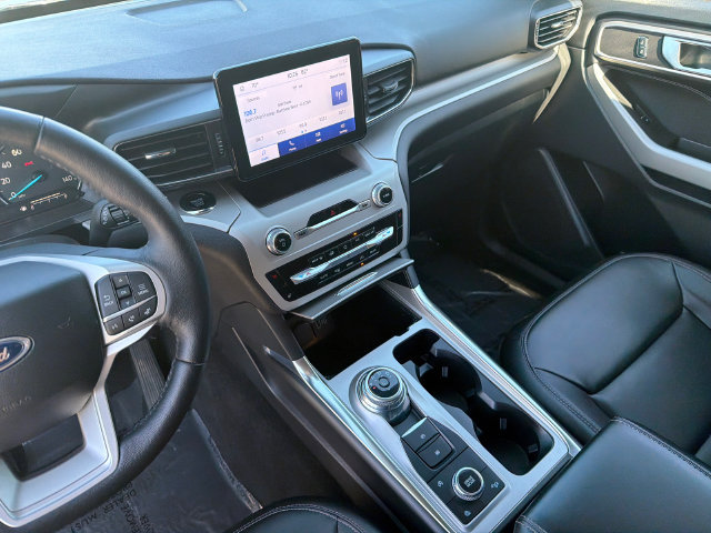 Certified 2024 Ford Explorer XLT AWD/4WD image 30