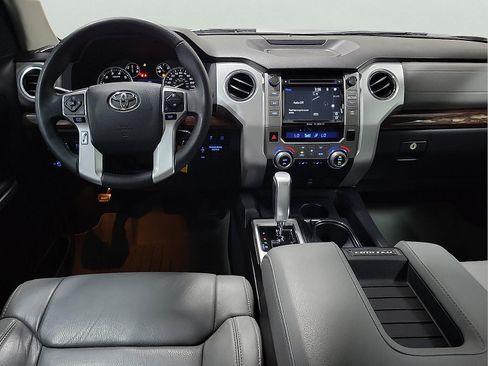 Certified 2017 Toyota Tundra Limited RWD image 9
