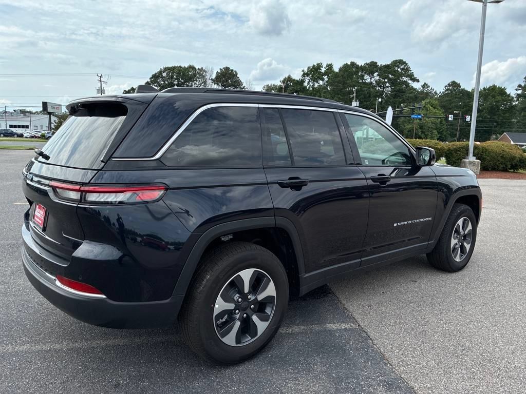 New 2024 Jeep Grand Cherokee Limited 4xe w/ Luxury Tech Group II AWD/4WD image 5