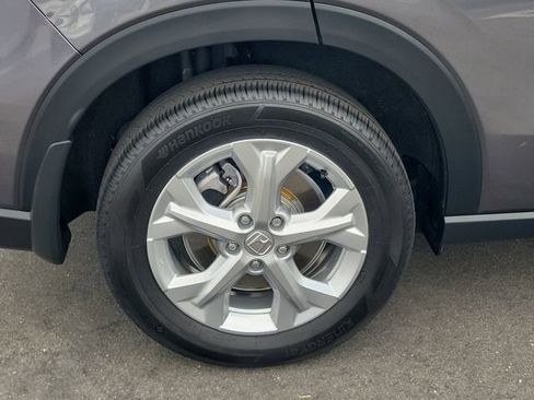 Certified 2023 Honda HR-V LX image 6