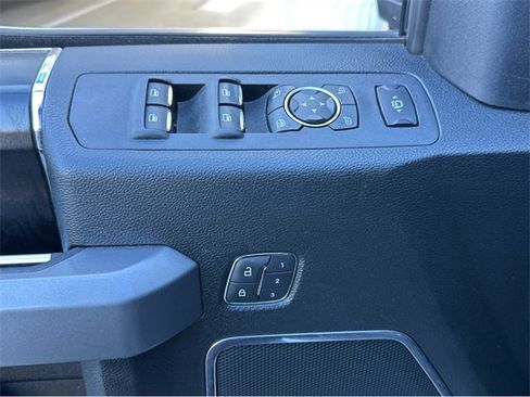 Used 2019 Ford F250 Platinum w/ Platinum Ultimate Package image 40