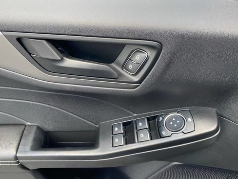 Used 2025 Ford Escape Active AWD/4WD image 22