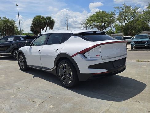 New 2026 Kia EV6 Light RWD image 6