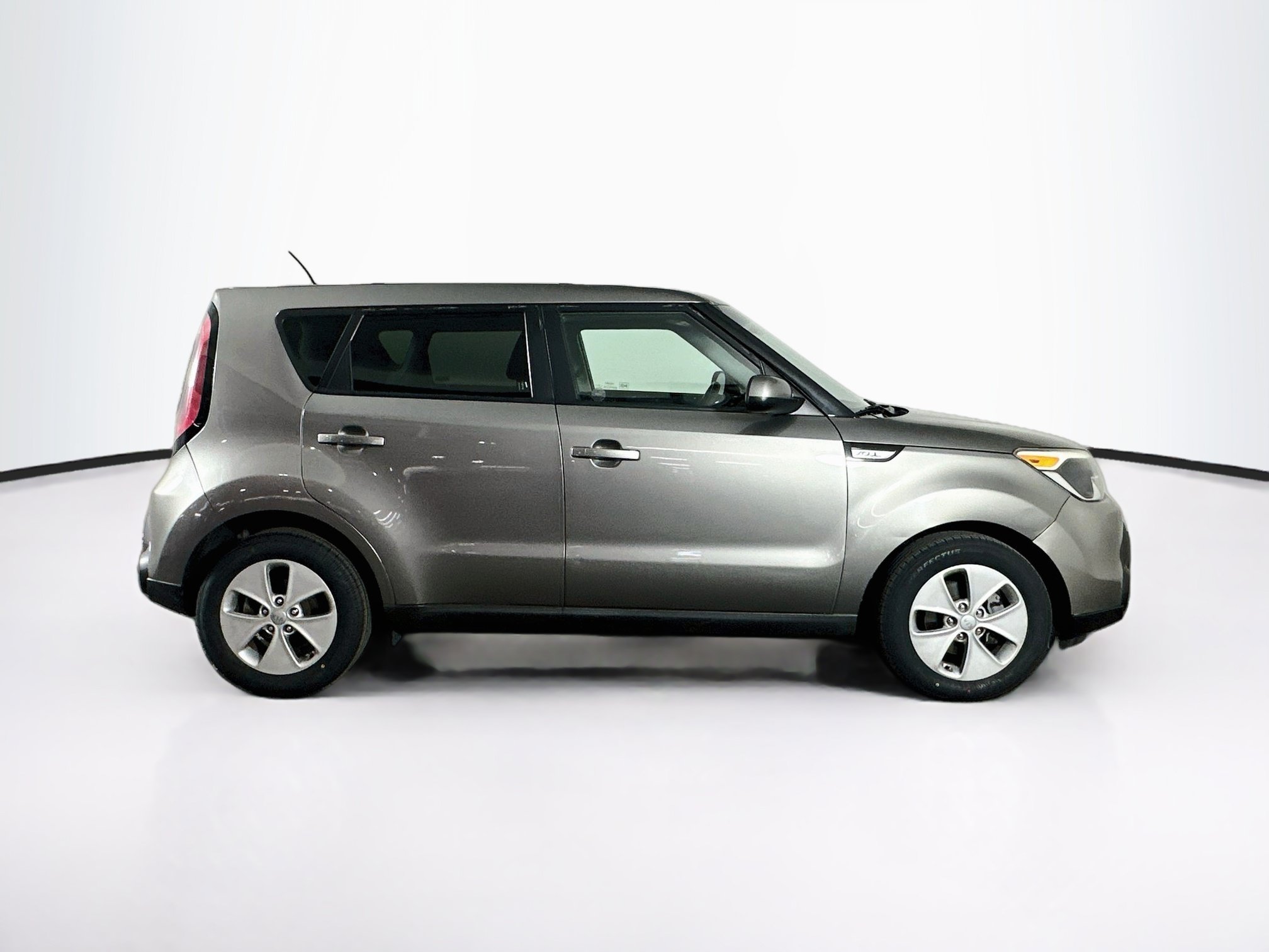 Used 2015 Kia Soul FWD image 10