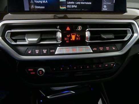 Used 2023 BMW X3 xDrive30i w/ Premium Essential Package image 26