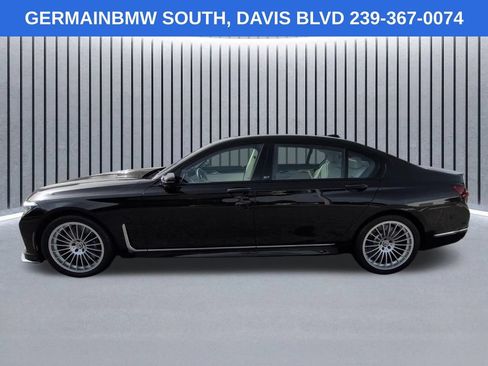 Used 2022 BMW ALPINA B7 xDrive AWD/4WD image 8