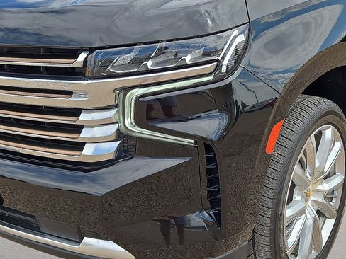 Used 2023 Chevrolet Tahoe High Country RWD image 9