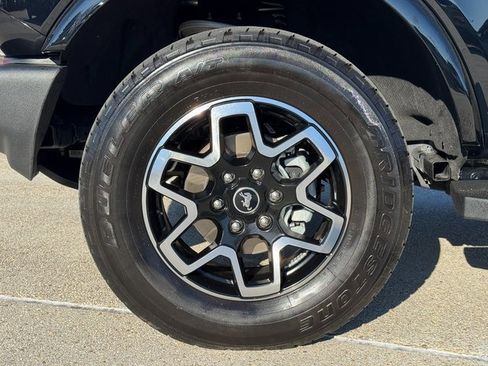 Certified 2022 Ford Bronco Outer Banks image 13