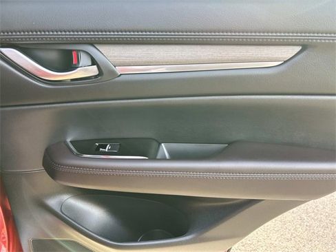 Used 2023 MAZDA CX-5 Signature image 23