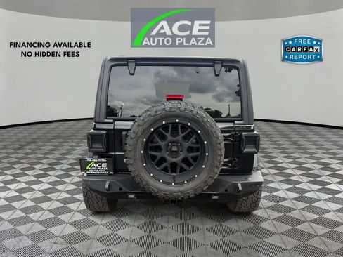 Used 2018 Jeep Wrangler Unlimited Sport S AWD/4WD image 6