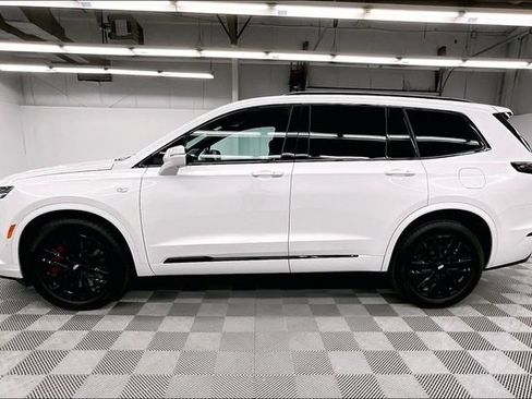 Used 2024 Cadillac XT6 Sport w/ LPO, ONYX Package AWD/4WD image 14