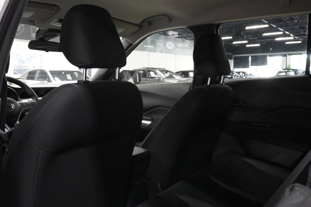 Used 2020 Nissan Kicks SV FWD image 21