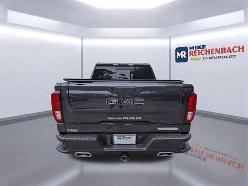 Used 2022 GMC Sierra 1500 Elevation w/ Elevation Premium Package AWD/4WD image 5