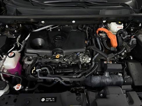 Used 2024 Toyota RAV4 AWD Hybrid image 13