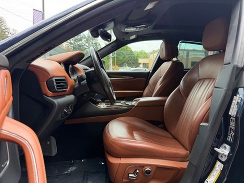Used 2022 Maserati Levante GT AWD/4WD image 25