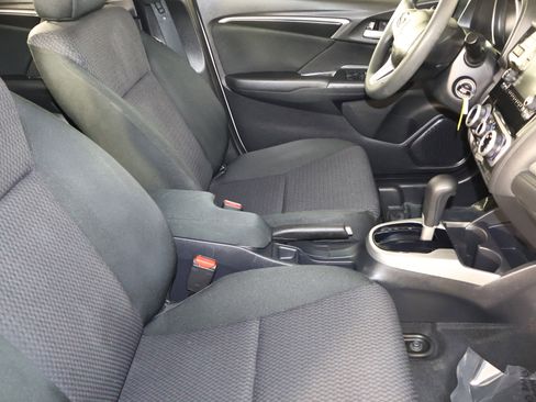 Used 2019 Honda Fit LX image 41