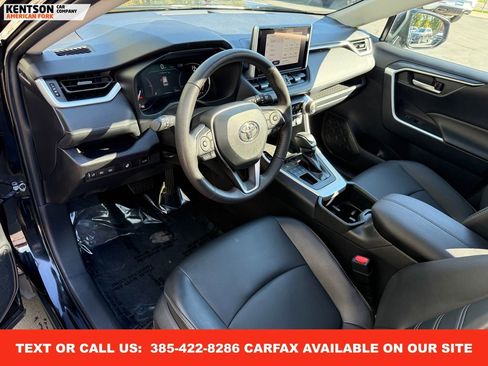 Used 2025 Toyota RAV4 XLE Premium image 34