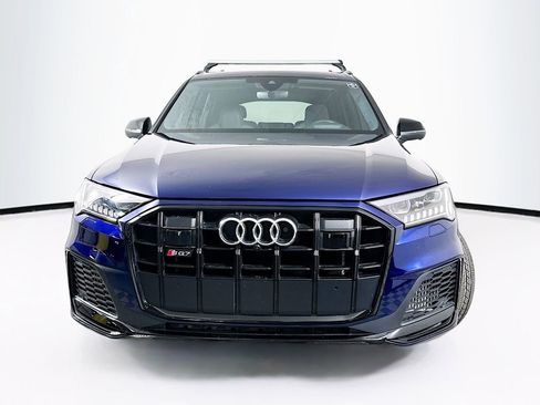 Used 2023 Audi SQ7 Prestige w/ Prestige Package AWD/4WD image 5