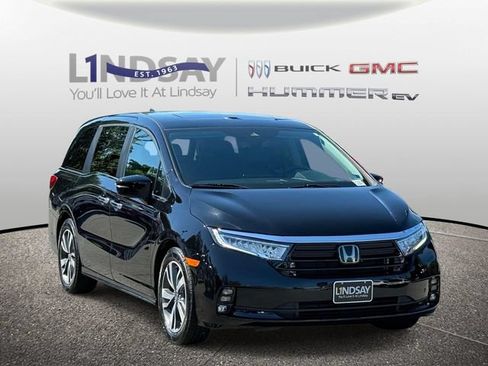Used 2023 Honda Odyssey Touring image 4