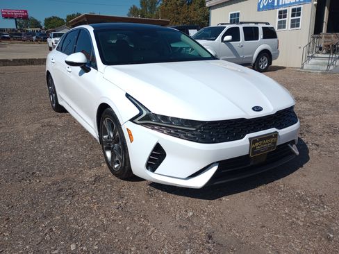 Used 2021 Kia K5 EX w/ EX Premium Package FWD image 1
