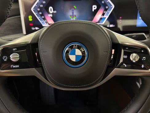 Used 2026 BMW i7 eDrive50 RWD image 10
