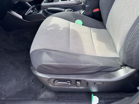 Used 2021 Toyota Tacoma TRD Off-Road w/ Technology Package AWD/4WD image 37