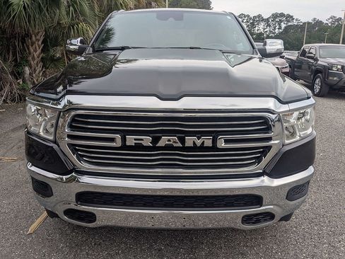 Used 2024 RAM 1500 Laramie AWD/4WD image 9