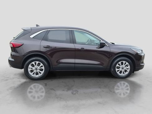 Used 2023 Ford Escape Active AWD/4WD image 9
