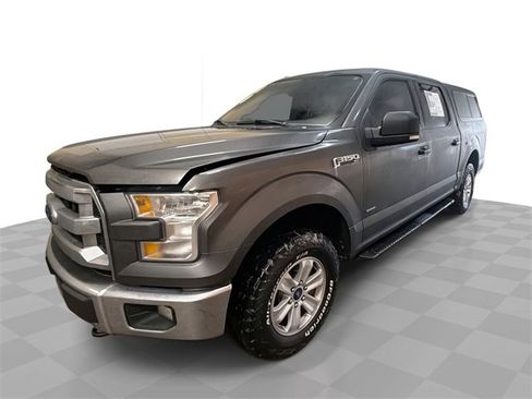 Used 2017 Ford F150 XLT w/ Equipment Group 301A Mid image 1