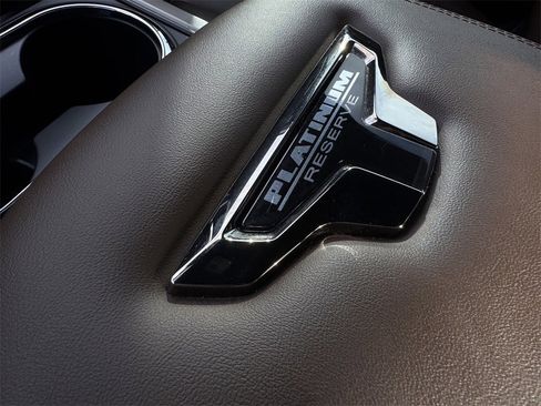 Used 2024 Nissan Titan Platinum Reserve w/ Moonroof Package image 25