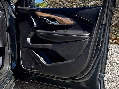 Used 2018 GMC Terrain SLE image 23