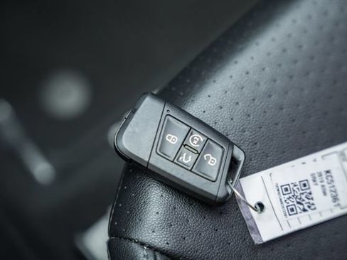 Used 2019 Volkswagen Atlas SE w/ Towing Package FWD image 52