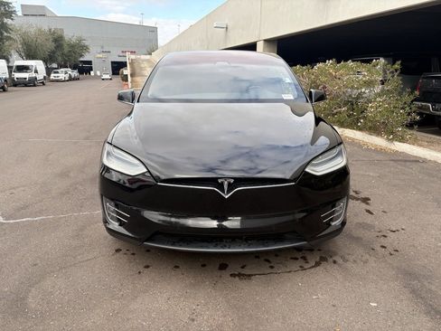 Used 2021 Tesla Model X Long Range image 4
