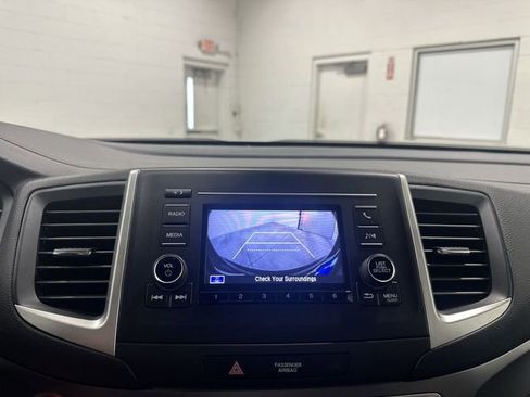 Used 2019 Honda Pilot LX image 20