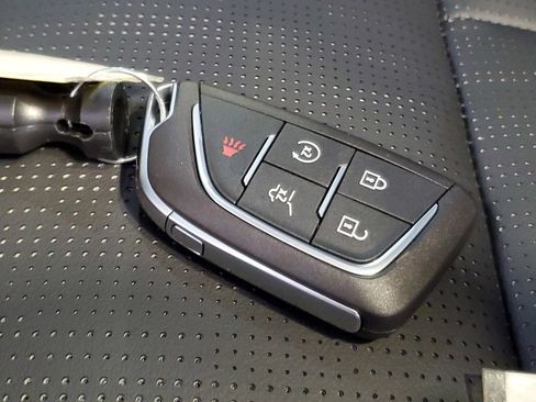 New 2026 Cadillac Lyriq V AWD/4WD image 26