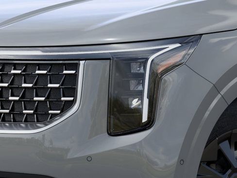 New 2026 Kia Carnival SX FWD image 10