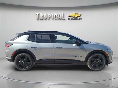 New 2026 Chevrolet Equinox EV RS image 6