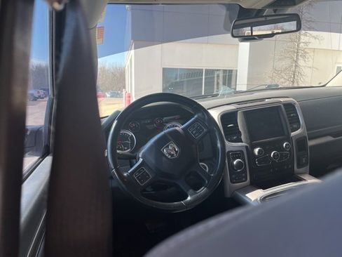 Used 2019 RAM 1500 Big Horn image 12
