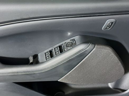 Used 2024 Ford Mustang Mach-E Select image 15