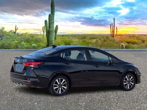 Certified 2025 Nissan Versa SV image 5