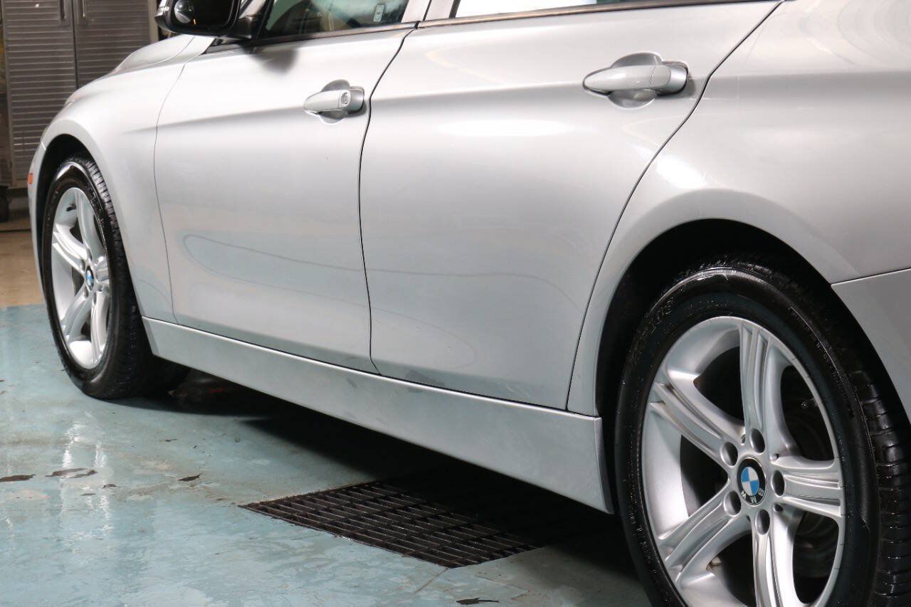 Used 2013 BMW 328i Sedan RWD image 14