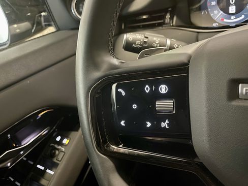 Certified 2024 Land Rover Range Rover Evoque S image 23